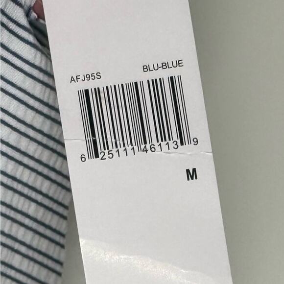 NWT | Hula Honey | Striped Bikini Set | Blue & White | Size Medium - Picture 10 of 16